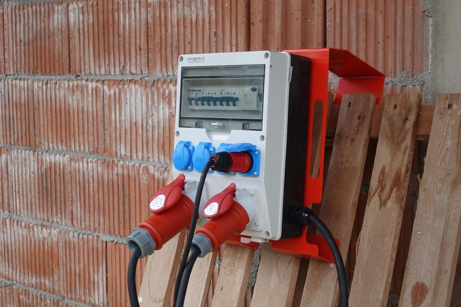 Rozdzielnica budowlana SET-S/FI Skrzynka elektryczna na stojaku z kablem 32A 16A 4×230V Schuko Doktorvolt DV-0126-D - Image 8