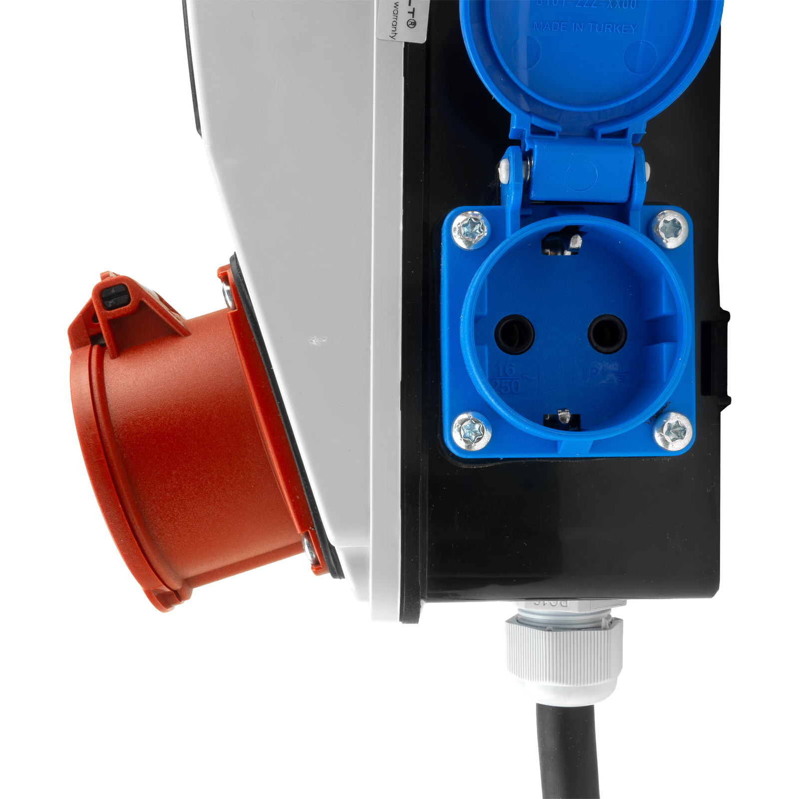 Close-up of the 230 V Schuko socket on the Doktorvolt DV-5329-D distribution box